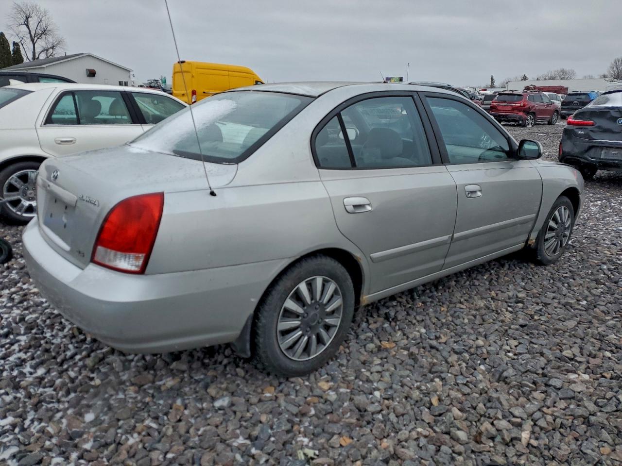 2002 HYUNDAI ELANTRA GLS photo 3