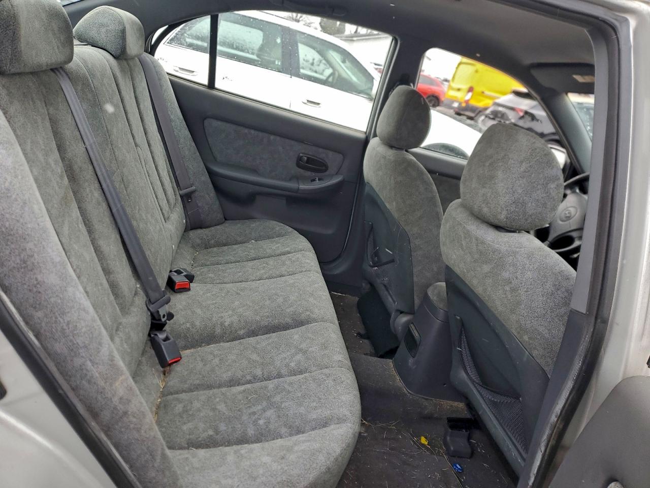 2002 HYUNDAI ELANTRA GLS photo 10