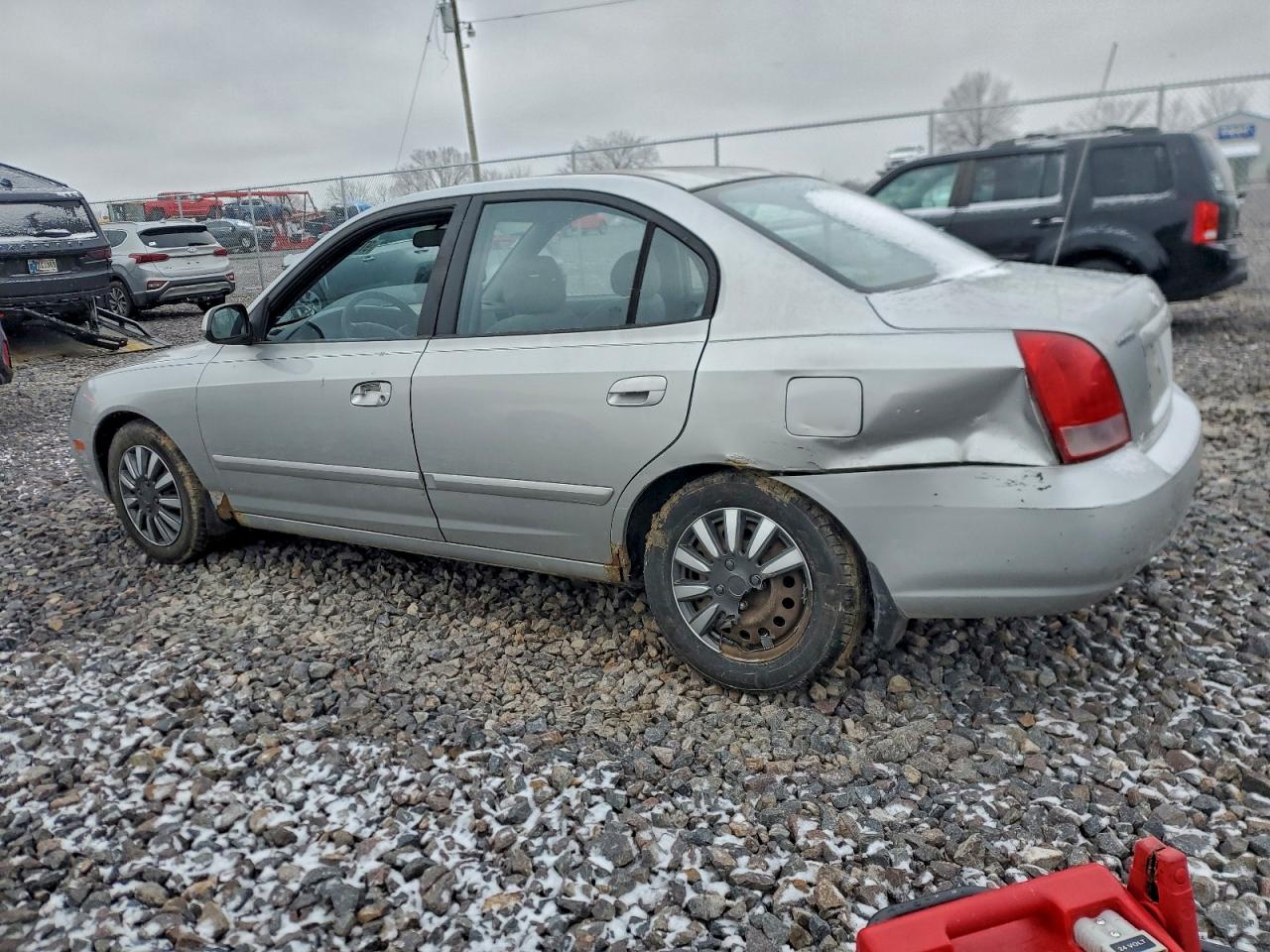 2002 HYUNDAI ELANTRA GLS photo 2