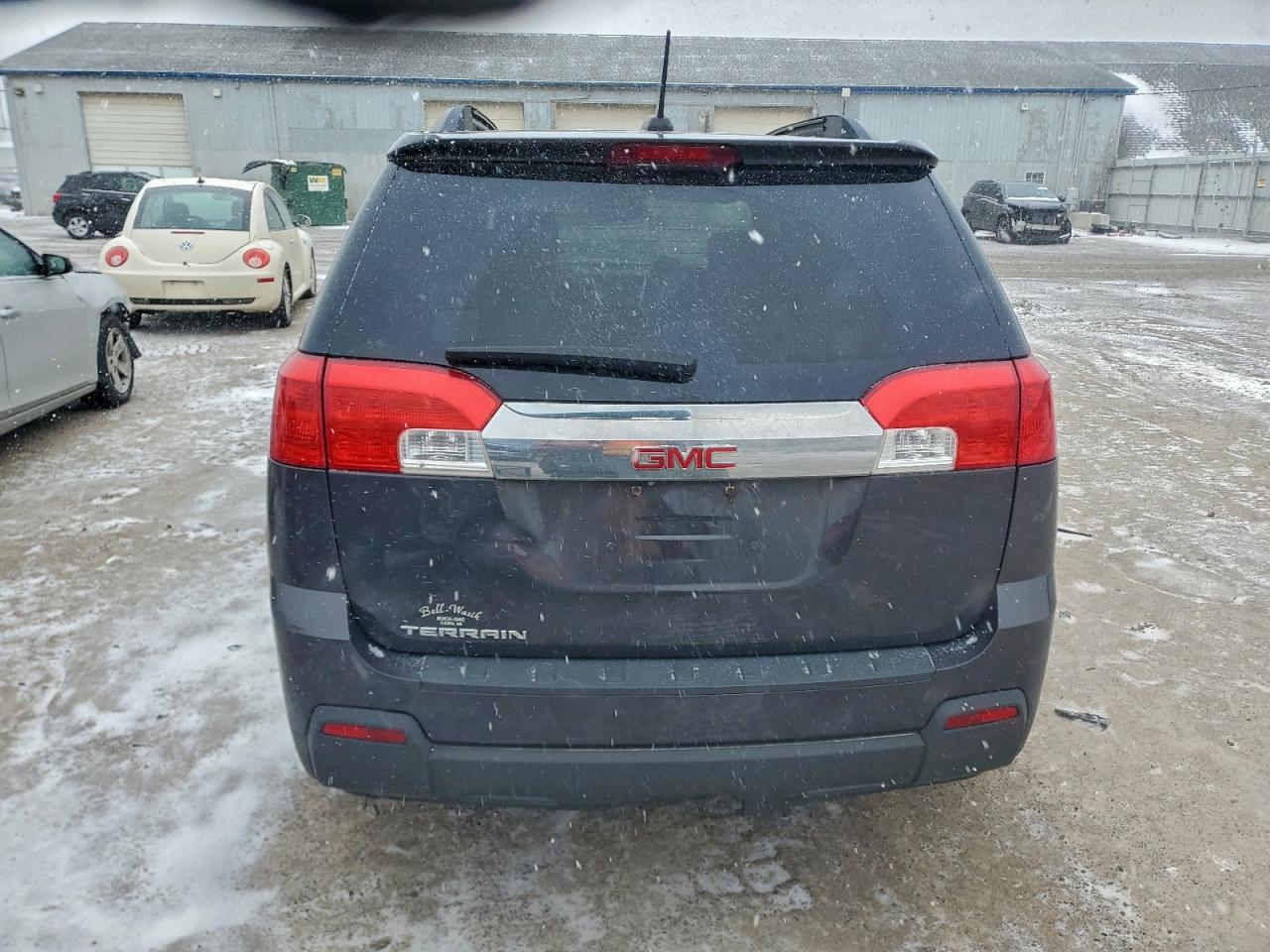 2015 GMC TERRAIN SLE photo 6