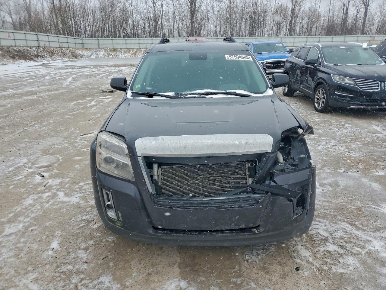 2015 GMC TERRAIN SLE photo 5