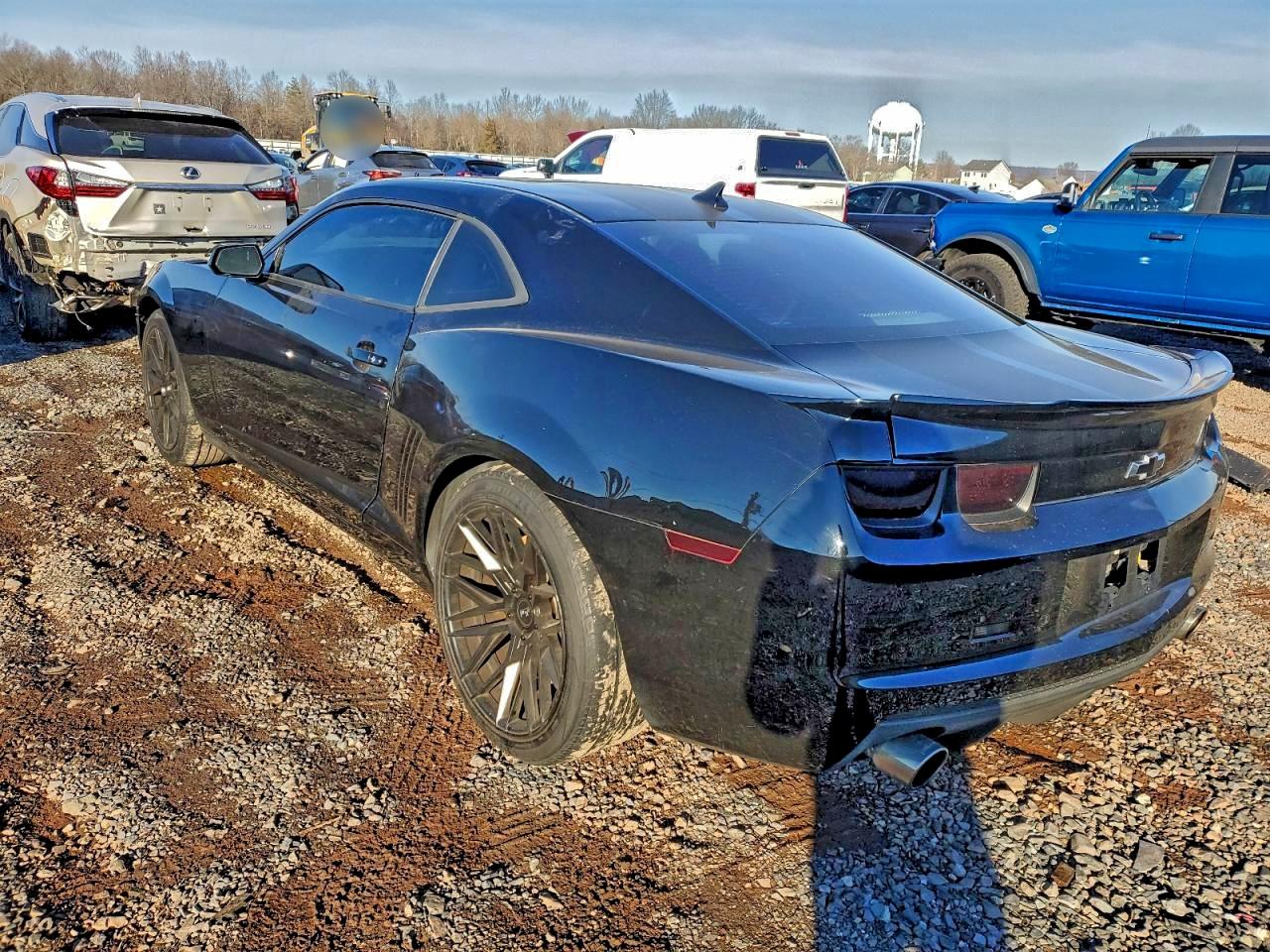 2011 CHEVROLET CAMARO 2SS photo 2