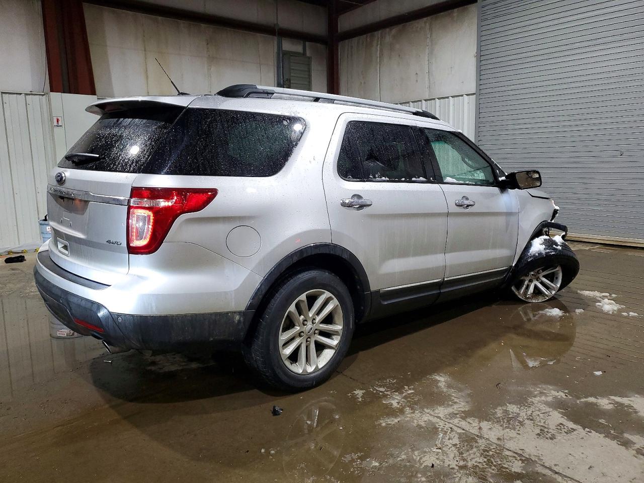 2013 FORD EXPLORER XLT photo 3