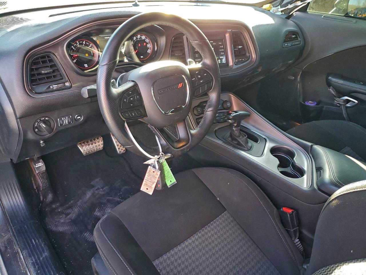 2023 DODGE CHALLENGER R/T photo 8