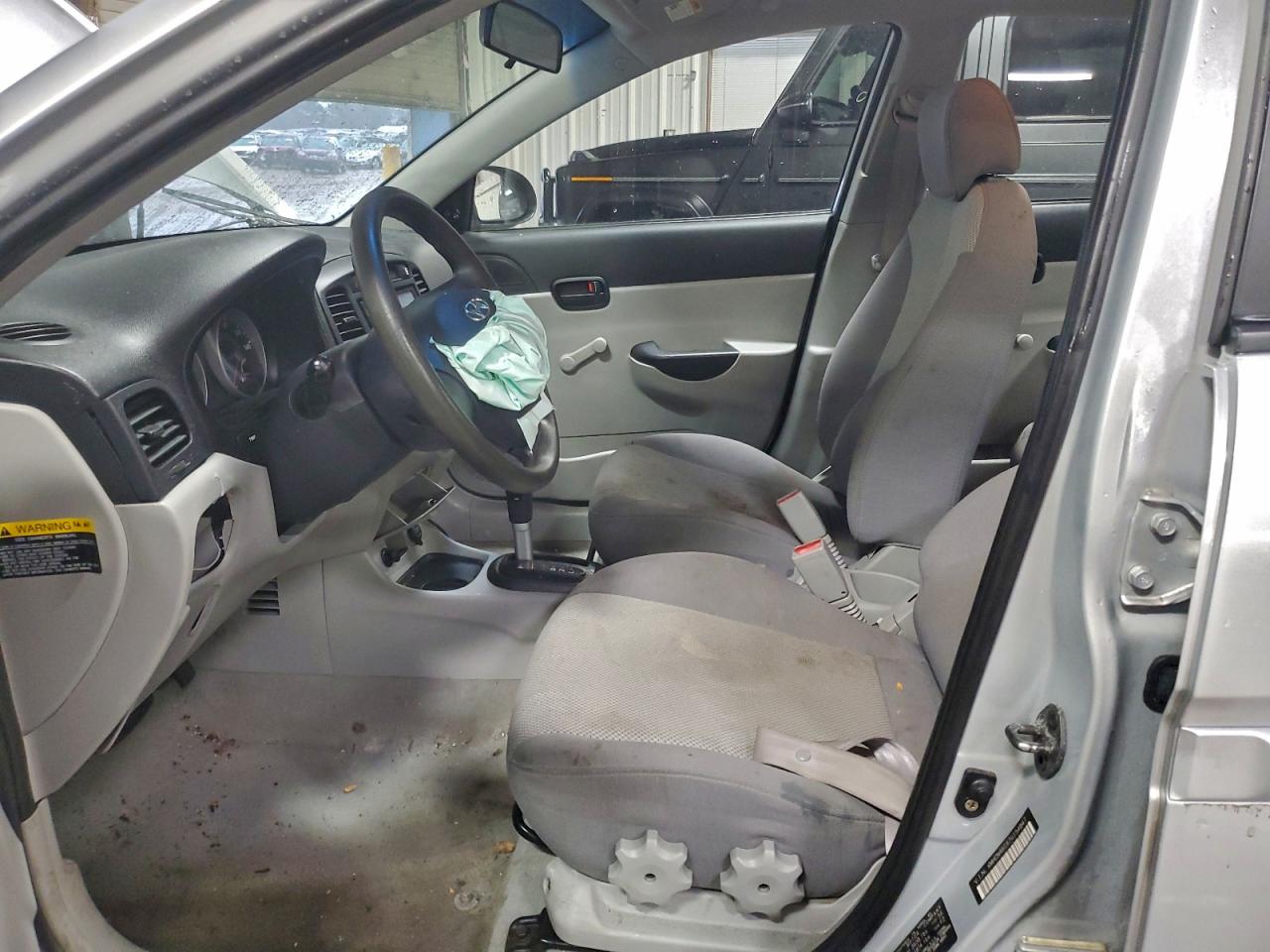 2007 HYUNDAI ACCENT GLS photo 7