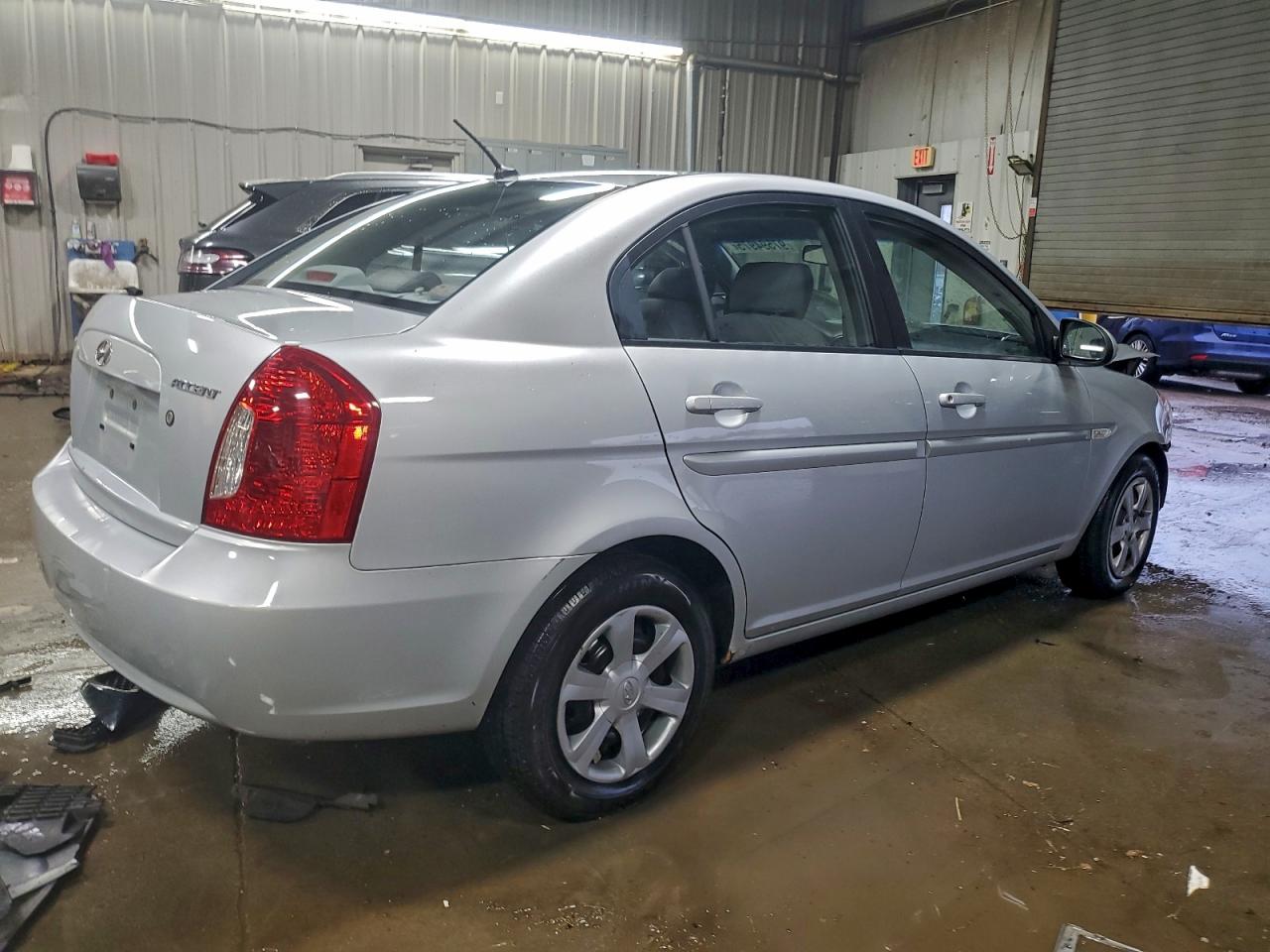 2007 HYUNDAI ACCENT GLS photo 3