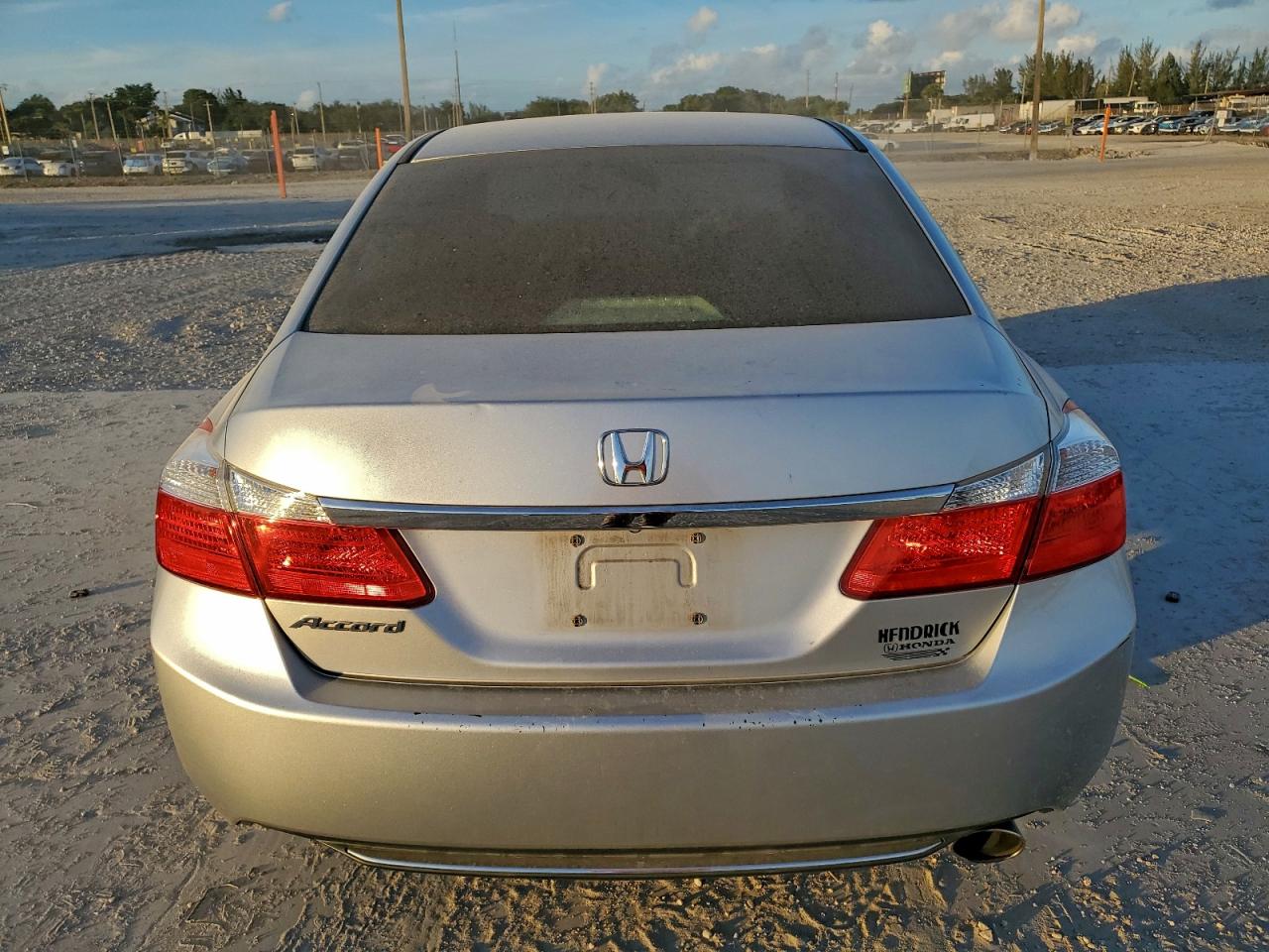 2013 HONDA ACCORD LX photo 6