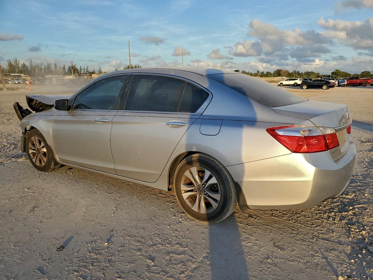 2013 HONDA ACCORD LX photo 2
