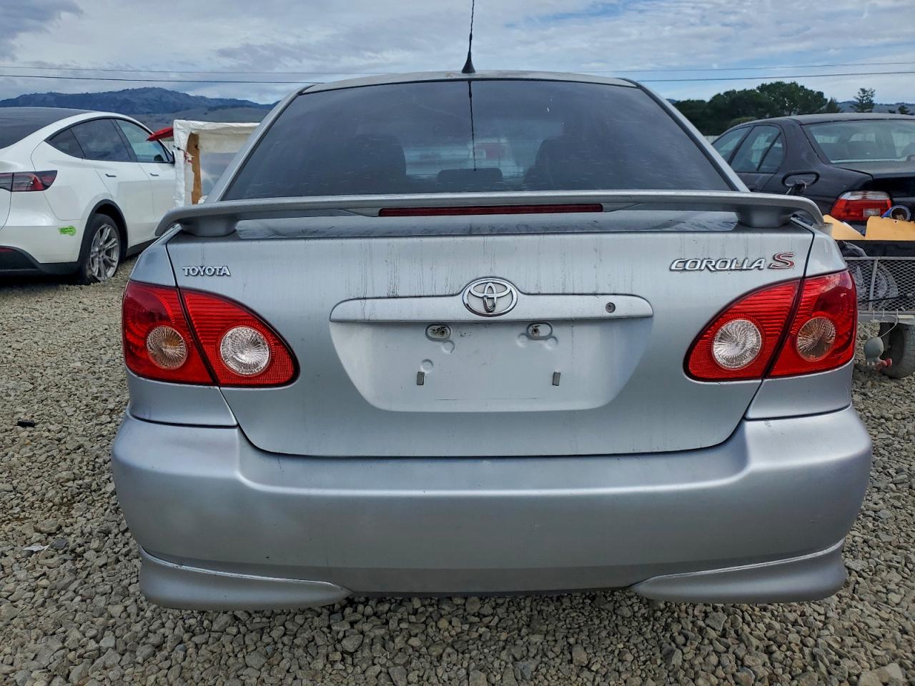 2005 TOYOTA COROLLA CE photo 6