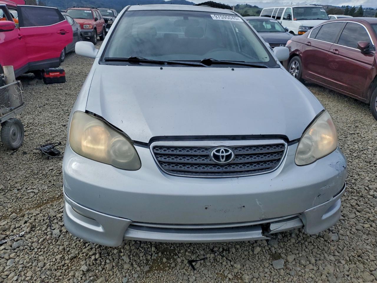 2005 TOYOTA COROLLA CE photo 5