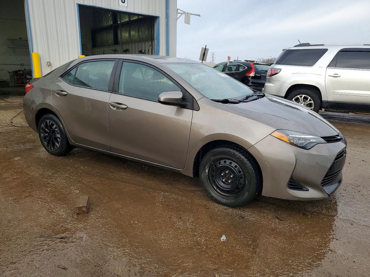 2019 TOYOTA COROLLA L photo 4