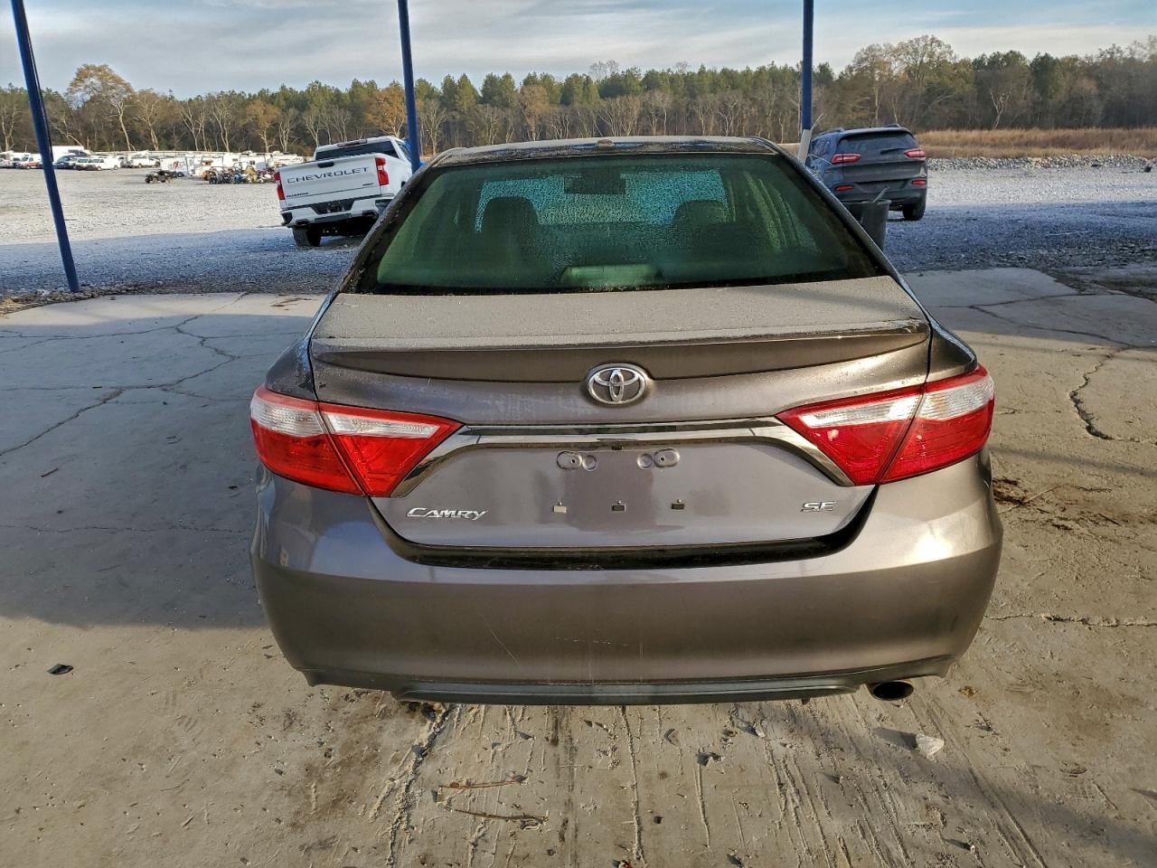 2016 TOYOTA CAMRY LE photo 6
