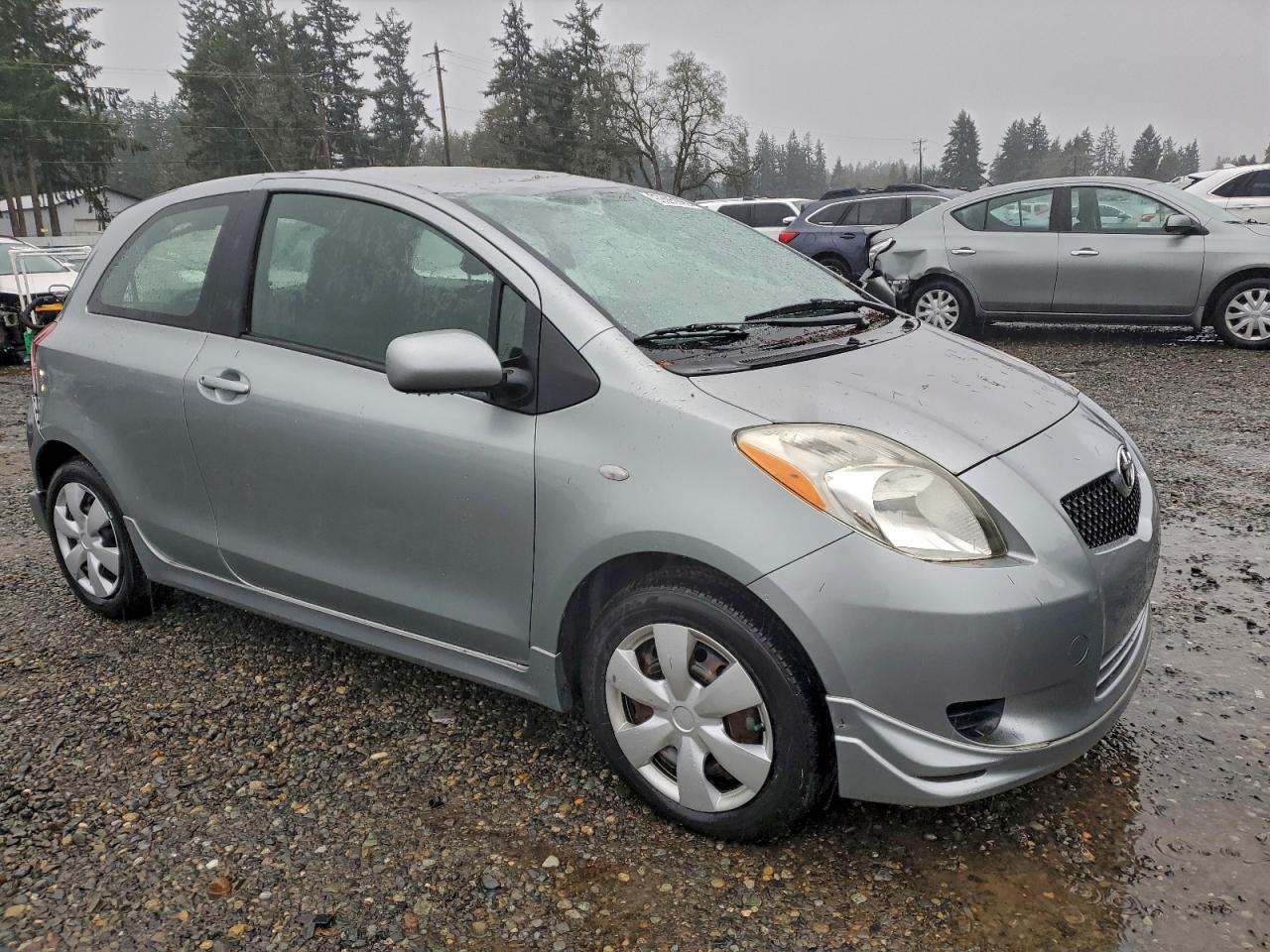 2008 TOYOTA YARIS photo 4