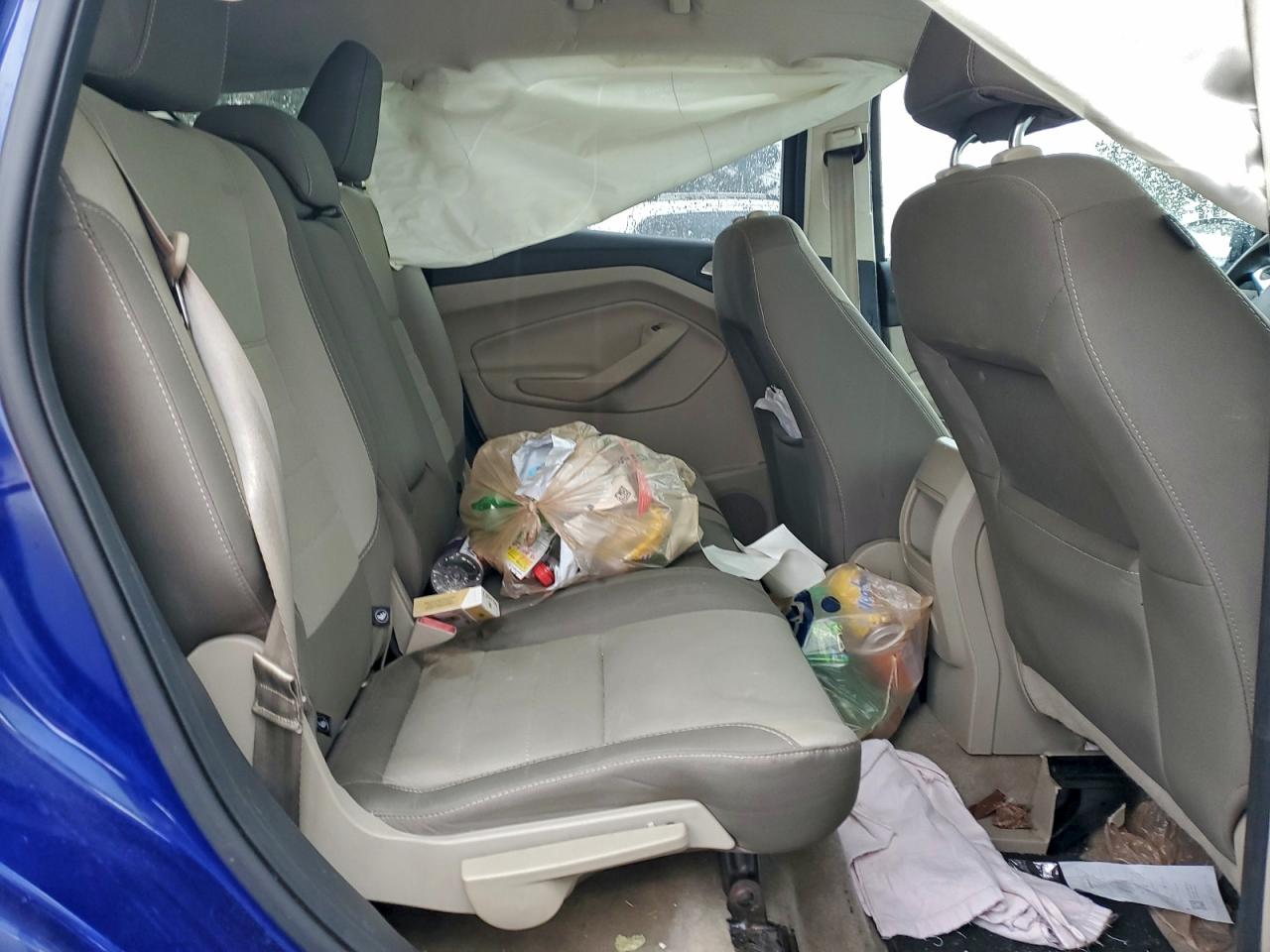 2015 FORD ESCAPE SE photo 11