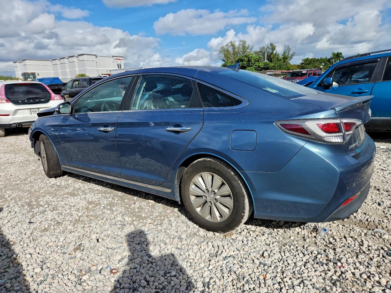 2016 HYUNDAI SONATA HYBRID photo 2