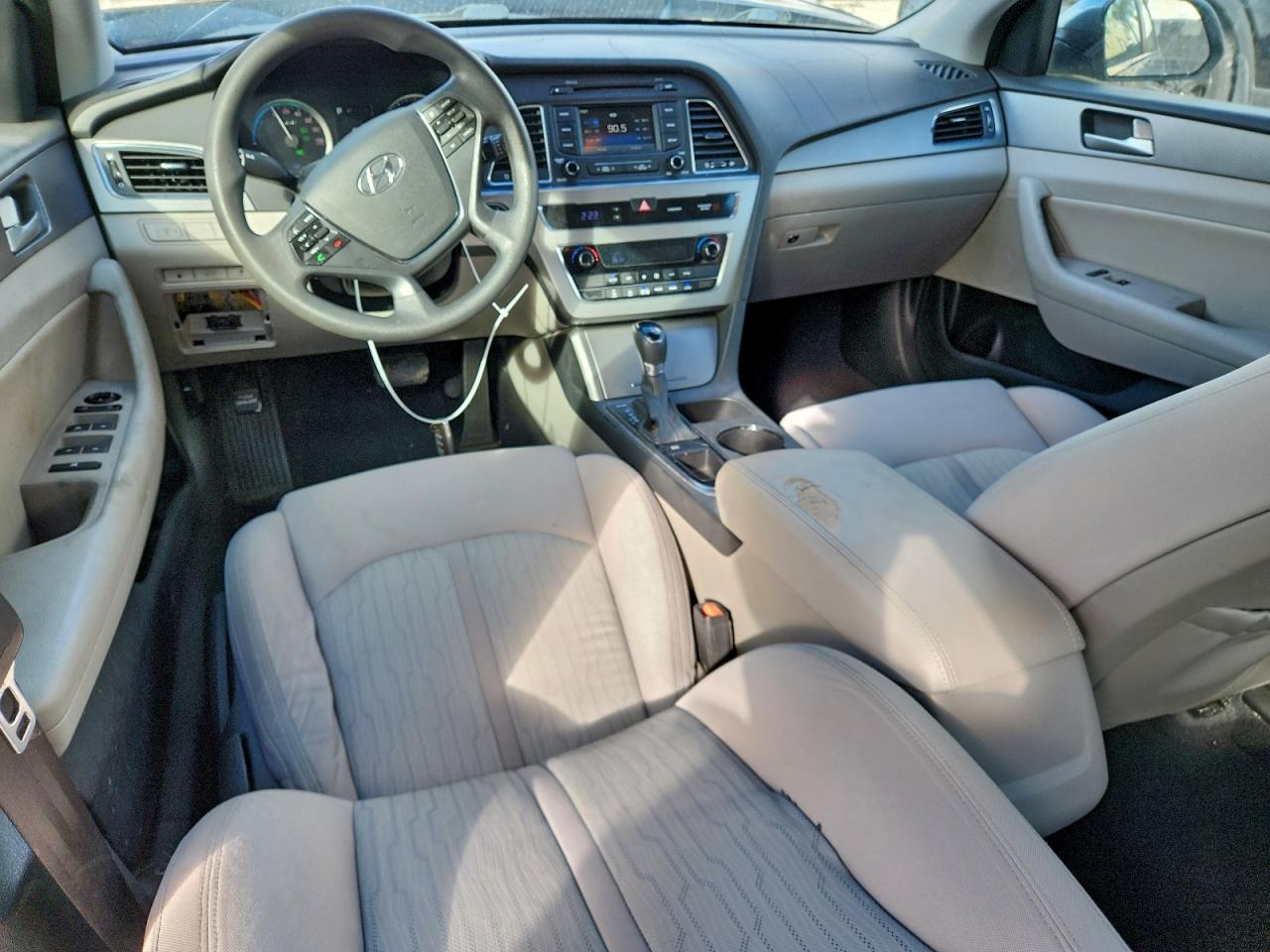 2016 HYUNDAI SONATA HYBRID photo 8