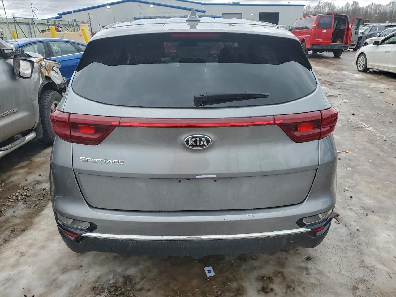 2021 KIA SPORTAGE LX photo 6