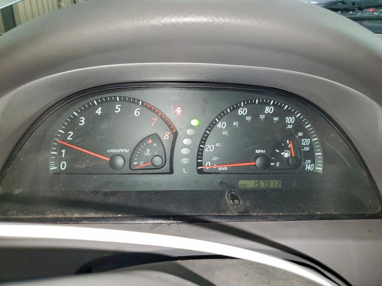 2002 TOYOTA CAMRY LE photo 9