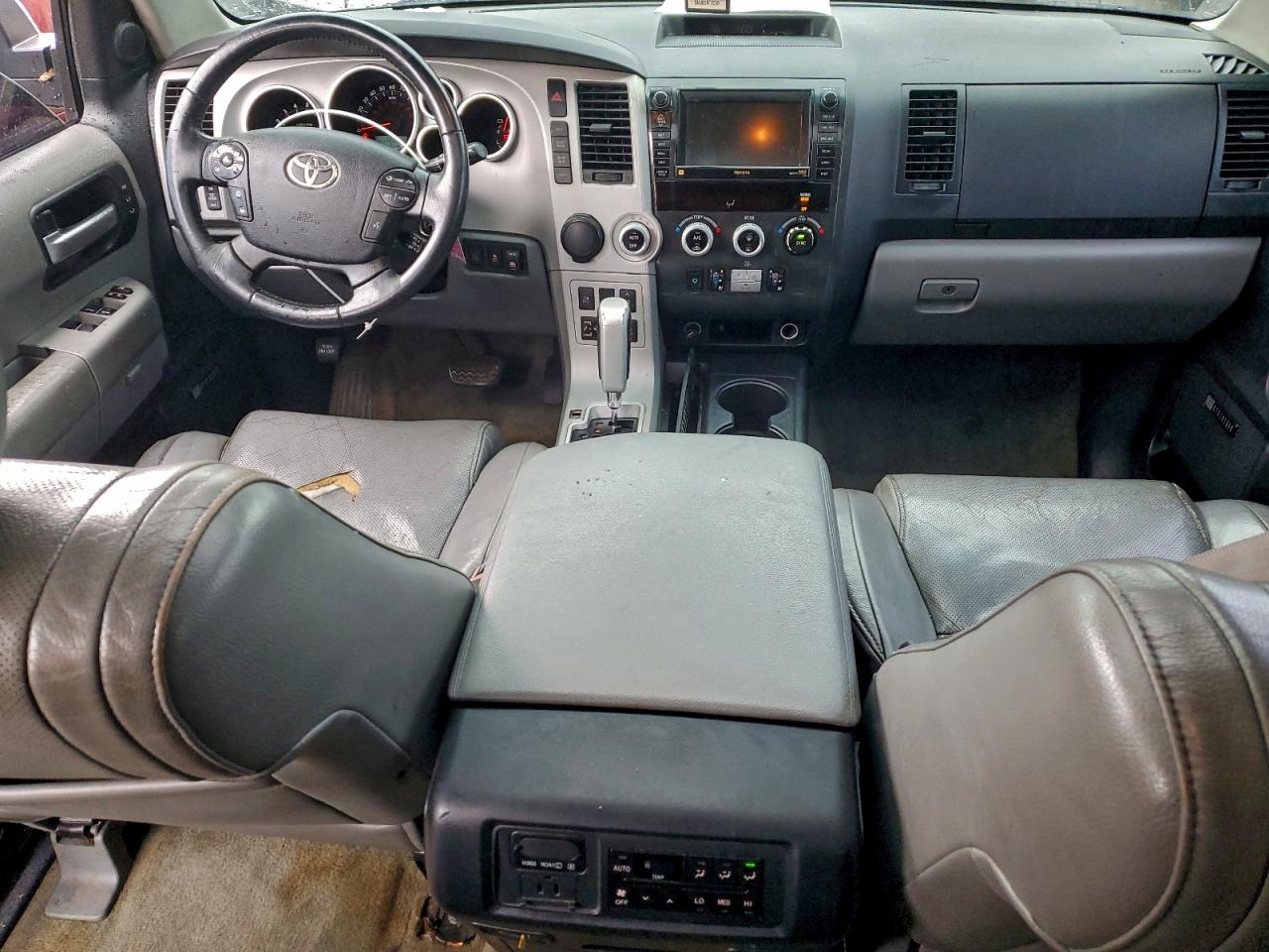 2008 TOYOTA SEQUOIA PLATINUM photo 8