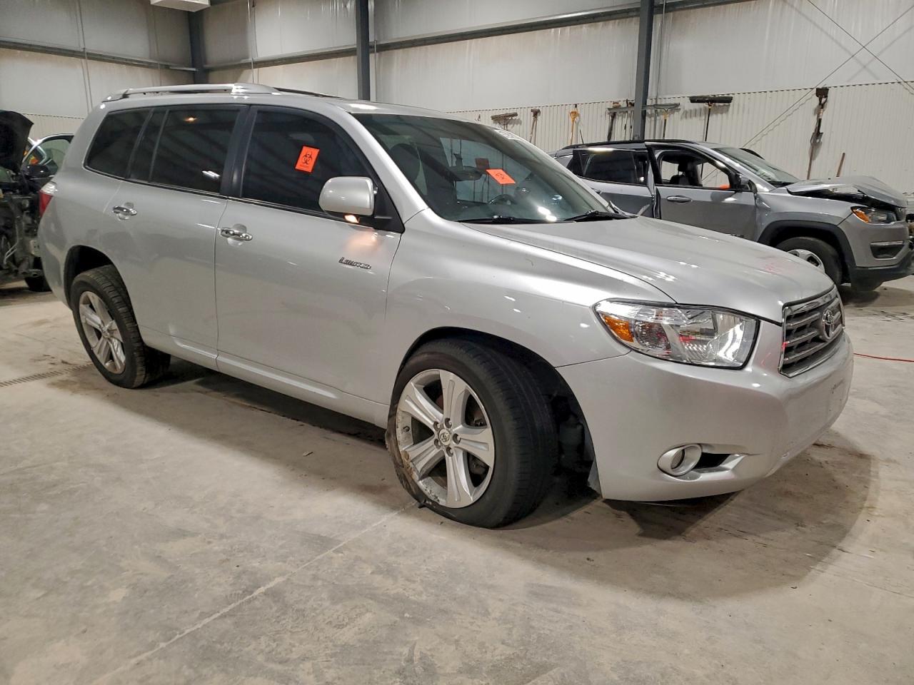 2010 TOYOTA HIGHLANDER LIMITED photo 4