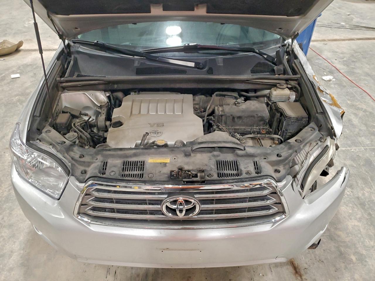 2010 TOYOTA HIGHLANDER LIMITED photo 12