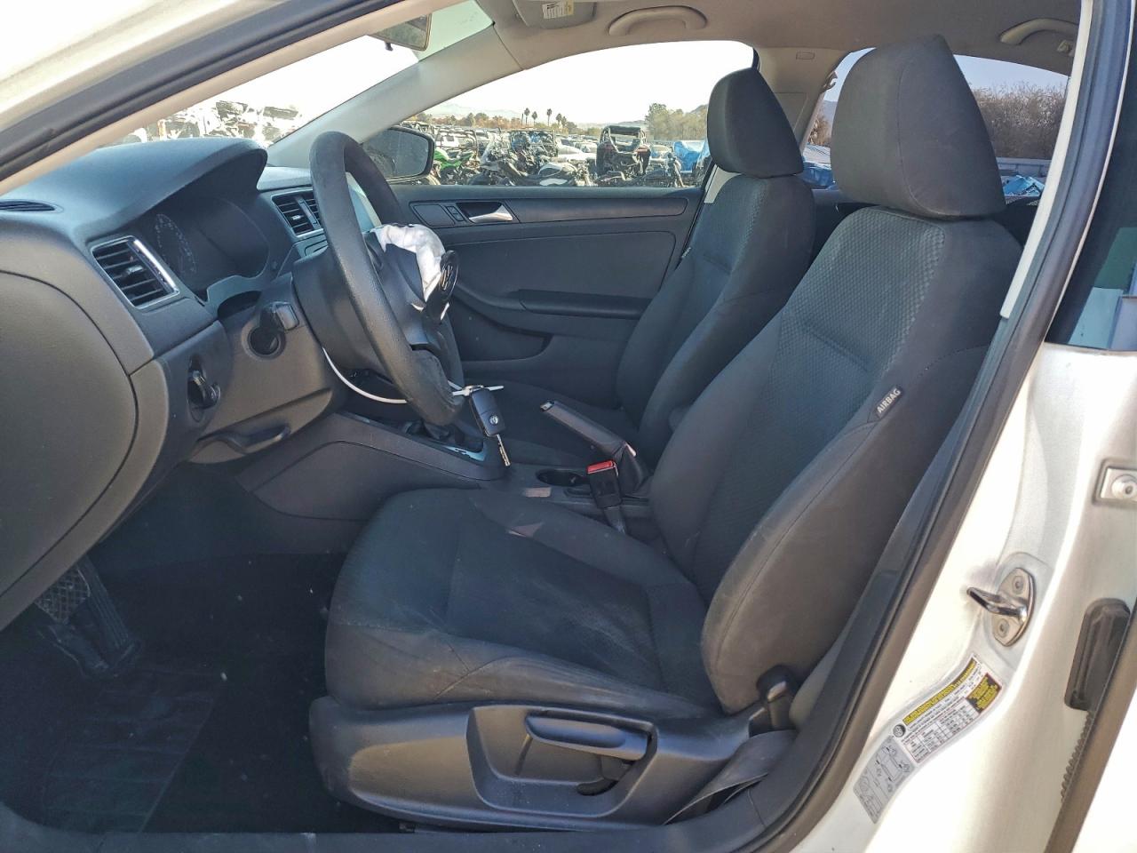 2014 VOLKSWAGEN JETTA BASE photo 7
