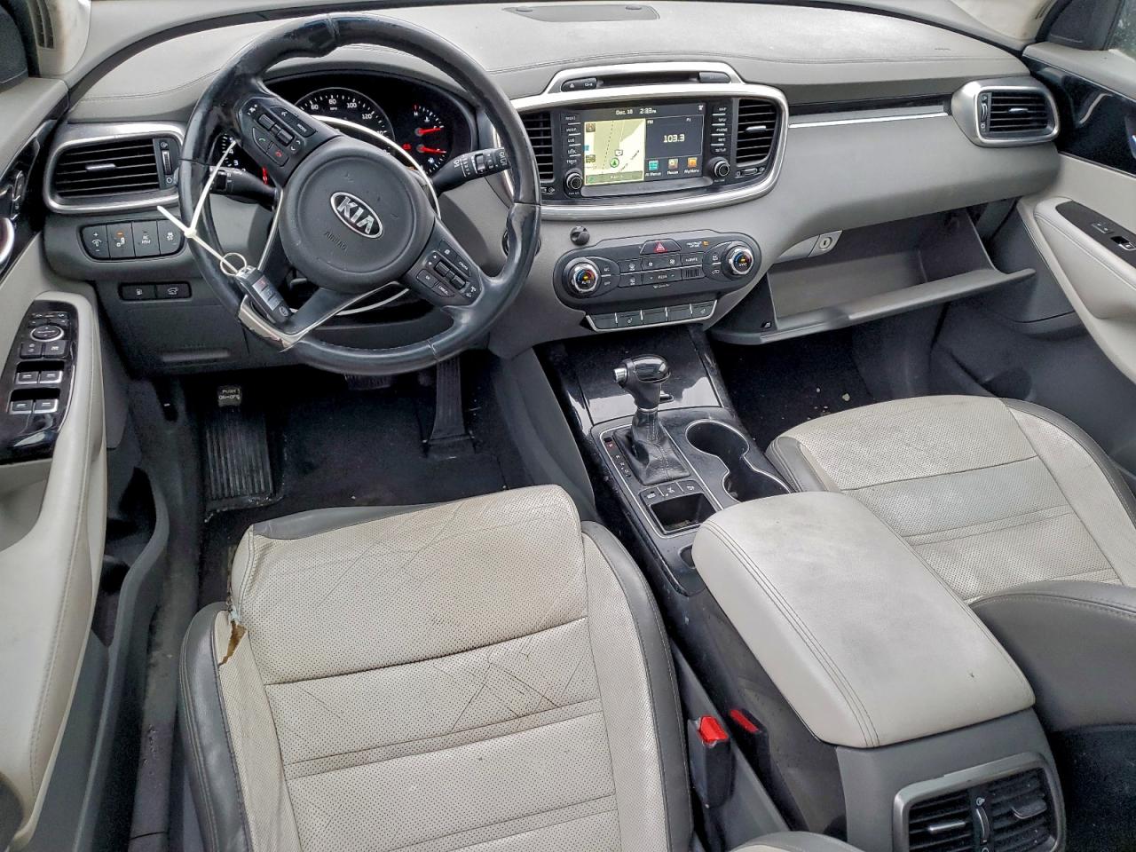 2016 KIA SORENTO SX photo 8