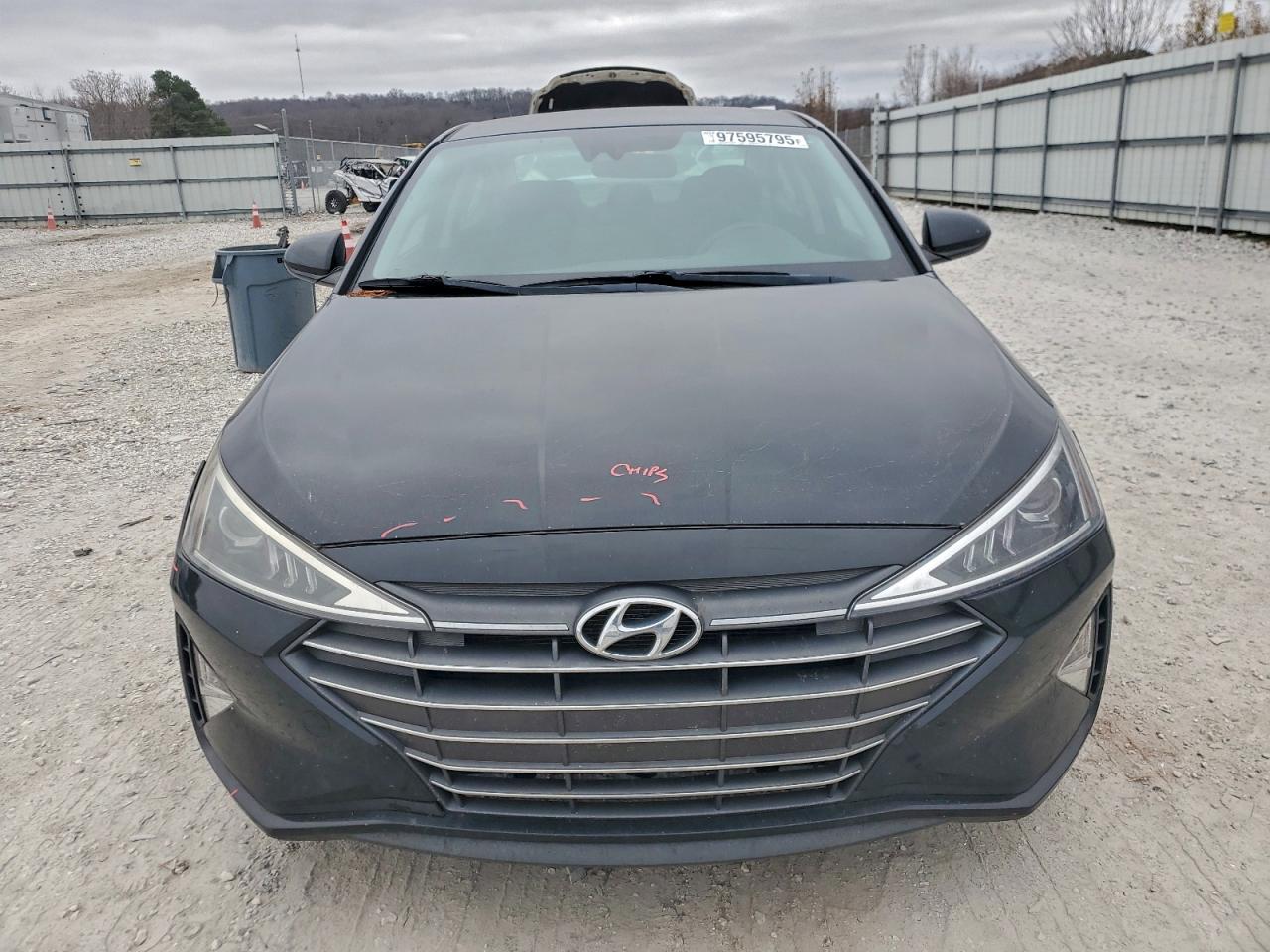 2020 HYUNDAI ELANTRA SEL photo 5