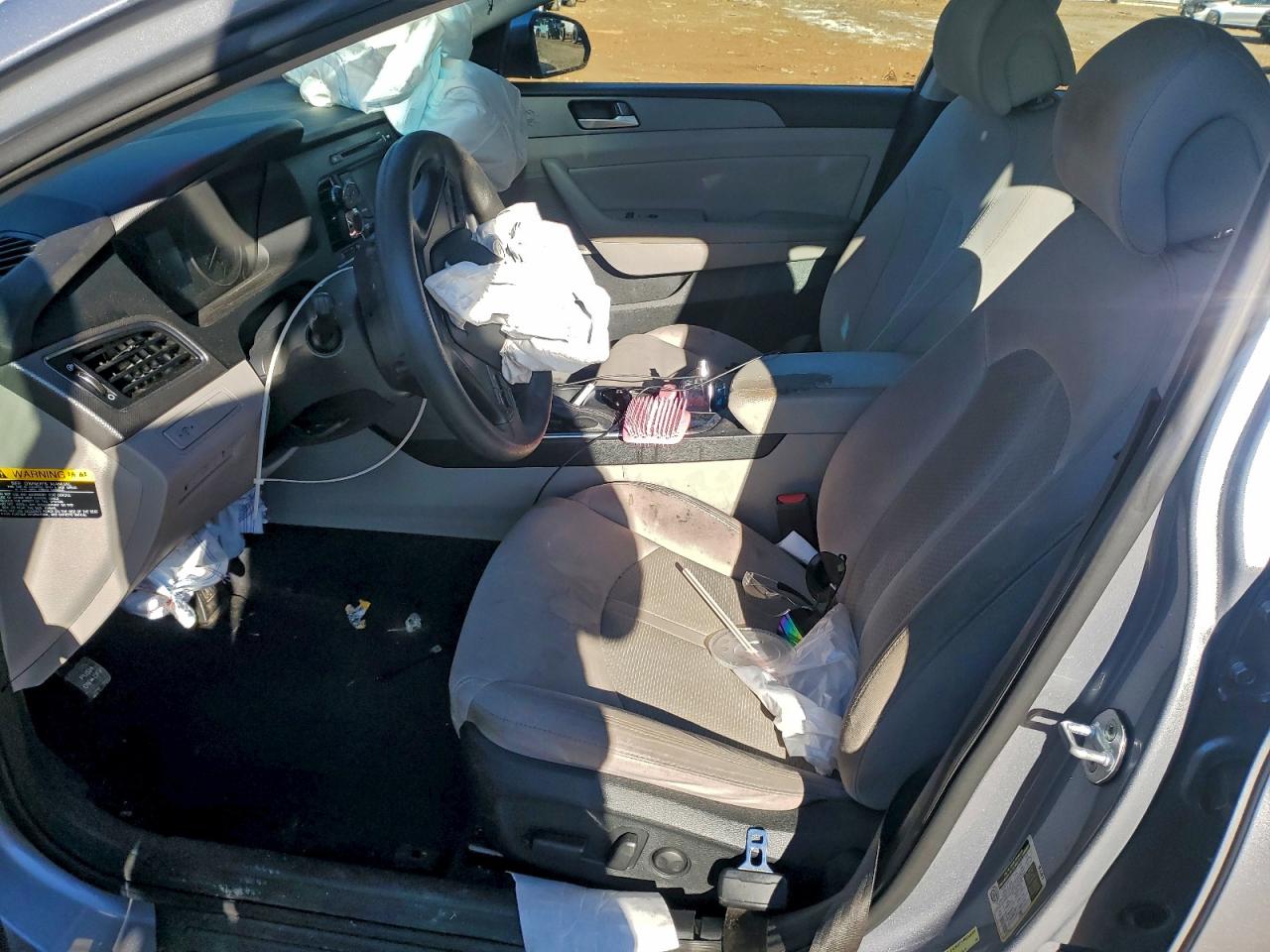 2015 HYUNDAI SONATA SE photo 7