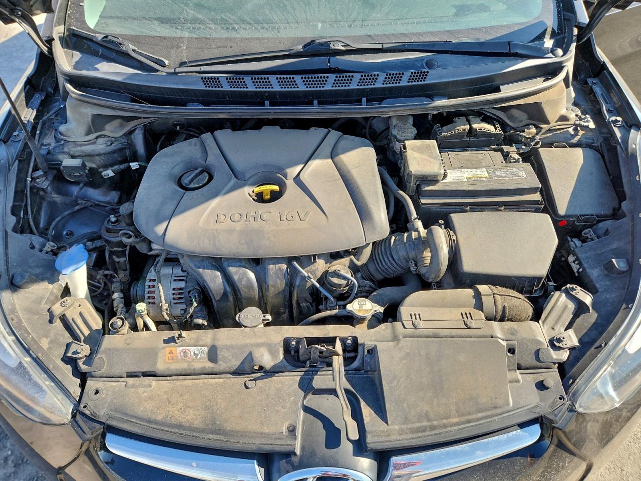 2015 HYUNDAI ELANTRA SE photo 31