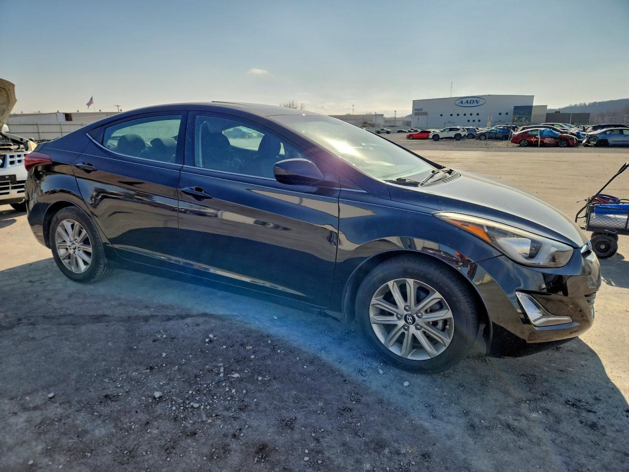 2015 HYUNDAI ELANTRA SE photo 10
