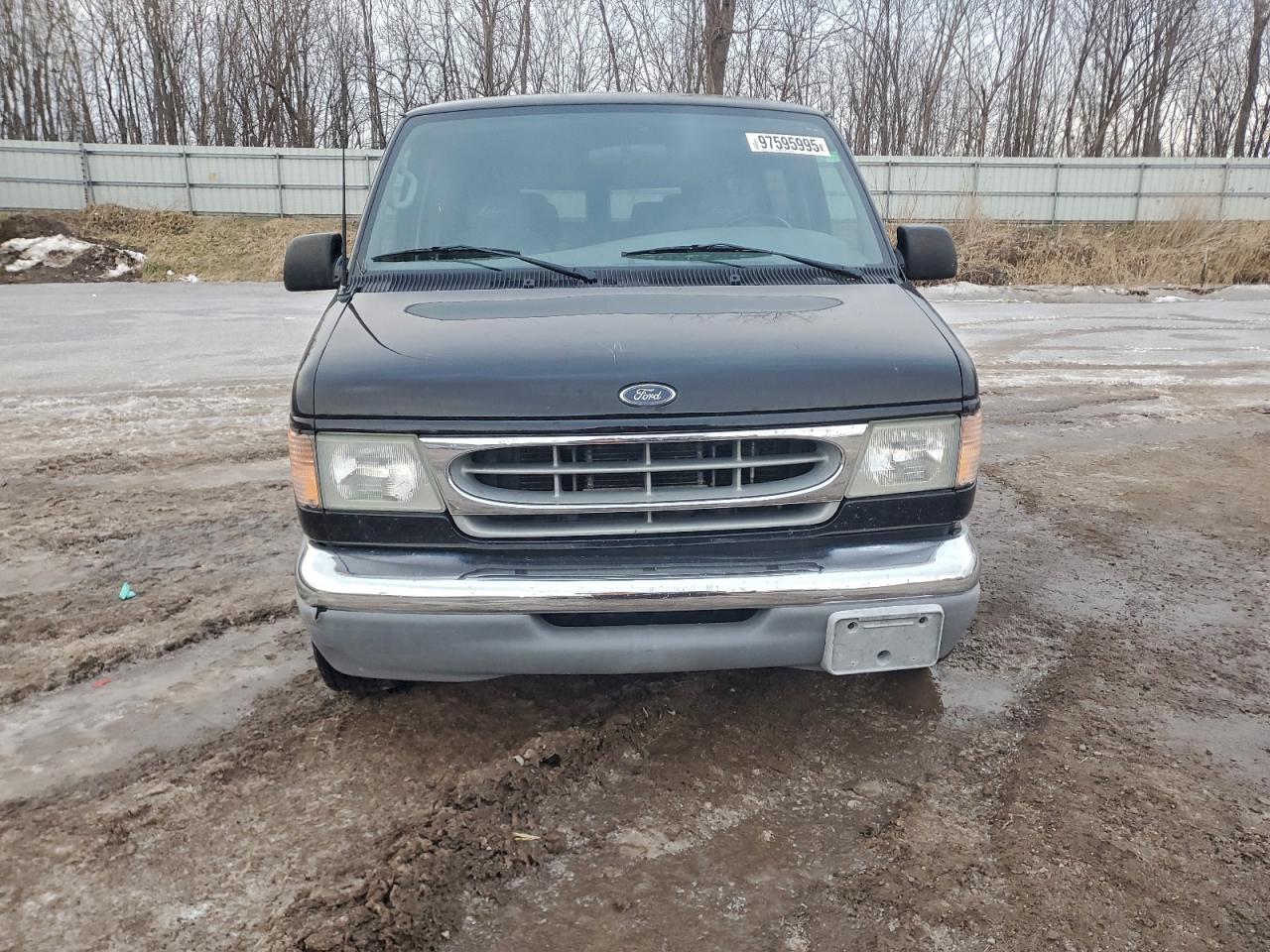 2002 FORD ECONOLINE E150 VAN photo 5
