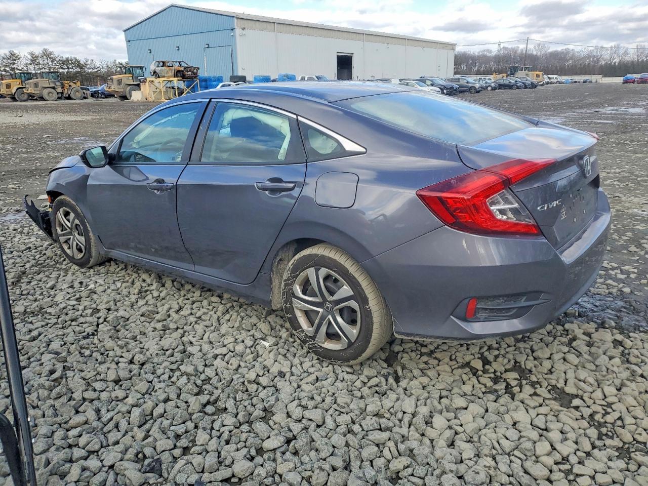 2017 HONDA CIVIC LX photo 2
