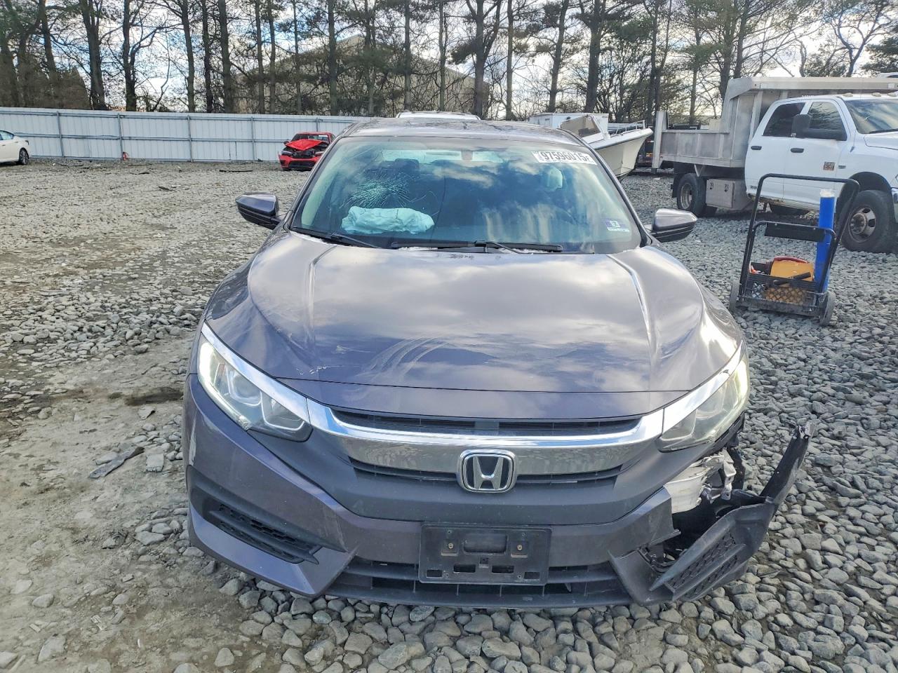 2017 HONDA CIVIC LX photo 5