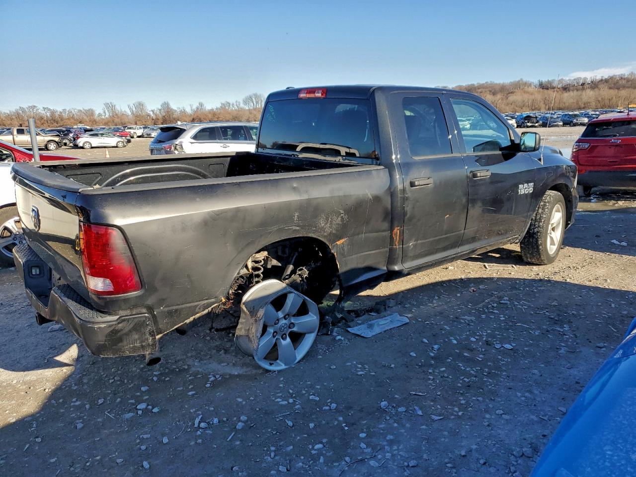 2015 RAM 1500 ST photo 3