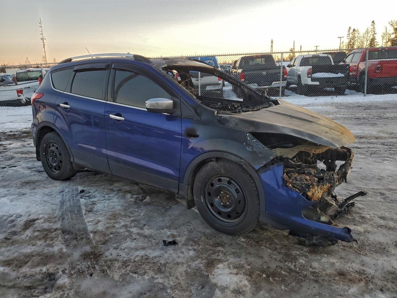 2015 FORD ESCAPE SE photo 4