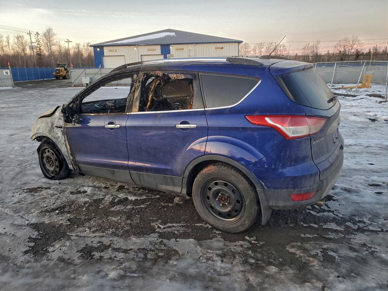 2015 FORD ESCAPE SE photo 2
