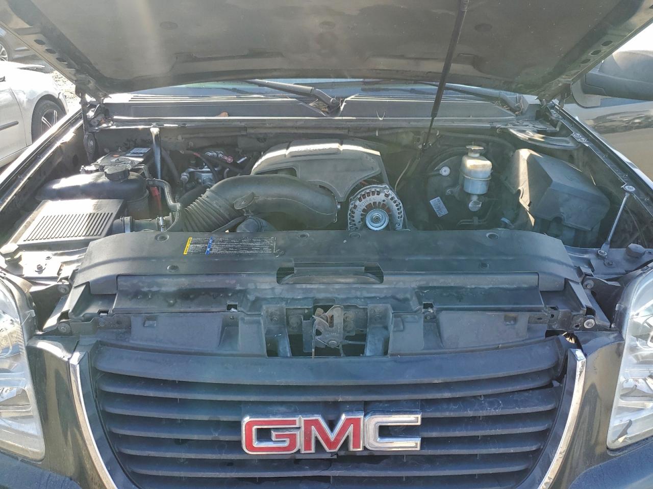 2007 GMC YUKON XL K1500 photo 12