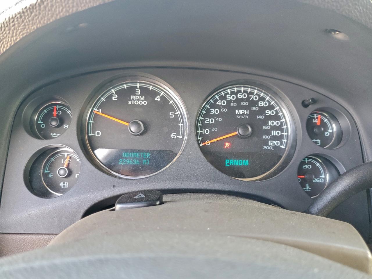 2007 GMC YUKON XL K1500 photo 9