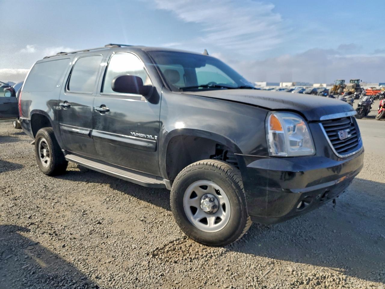 2007 GMC YUKON XL K1500 photo 4