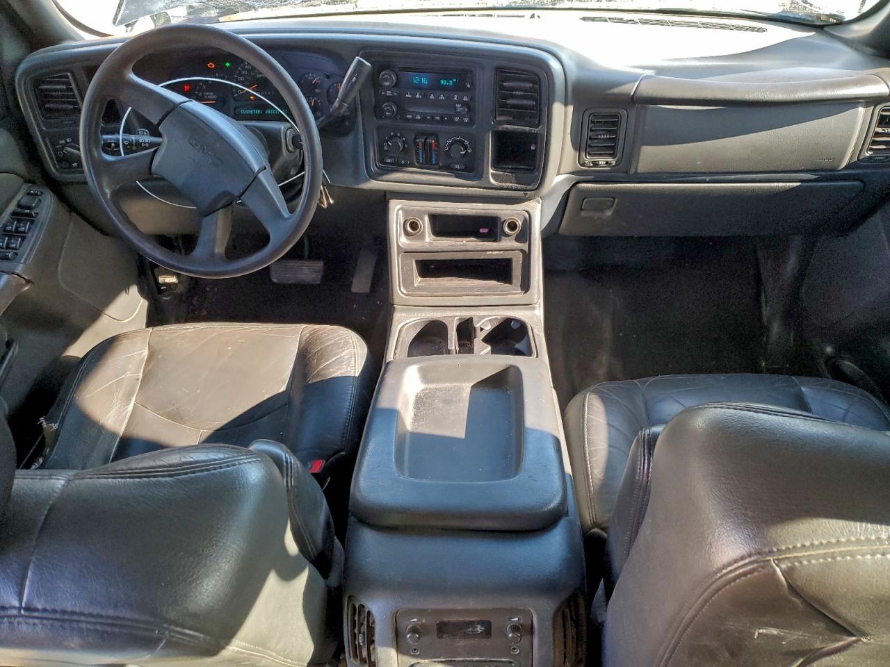 2007 GMC NEW SIERRA C1500 CLASSIC photo 8