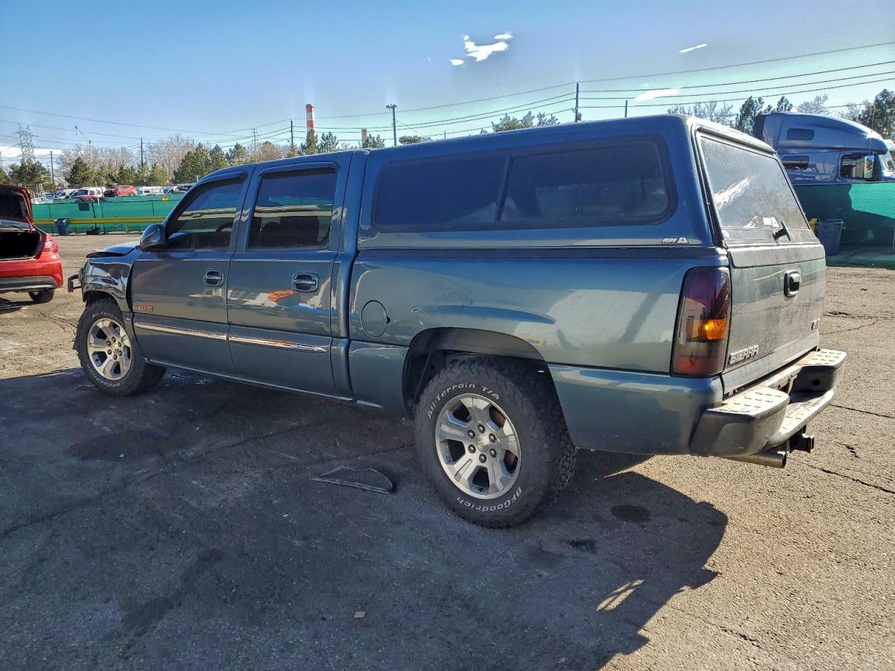 2007 GMC NEW SIERRA C1500 CLASSIC photo 2