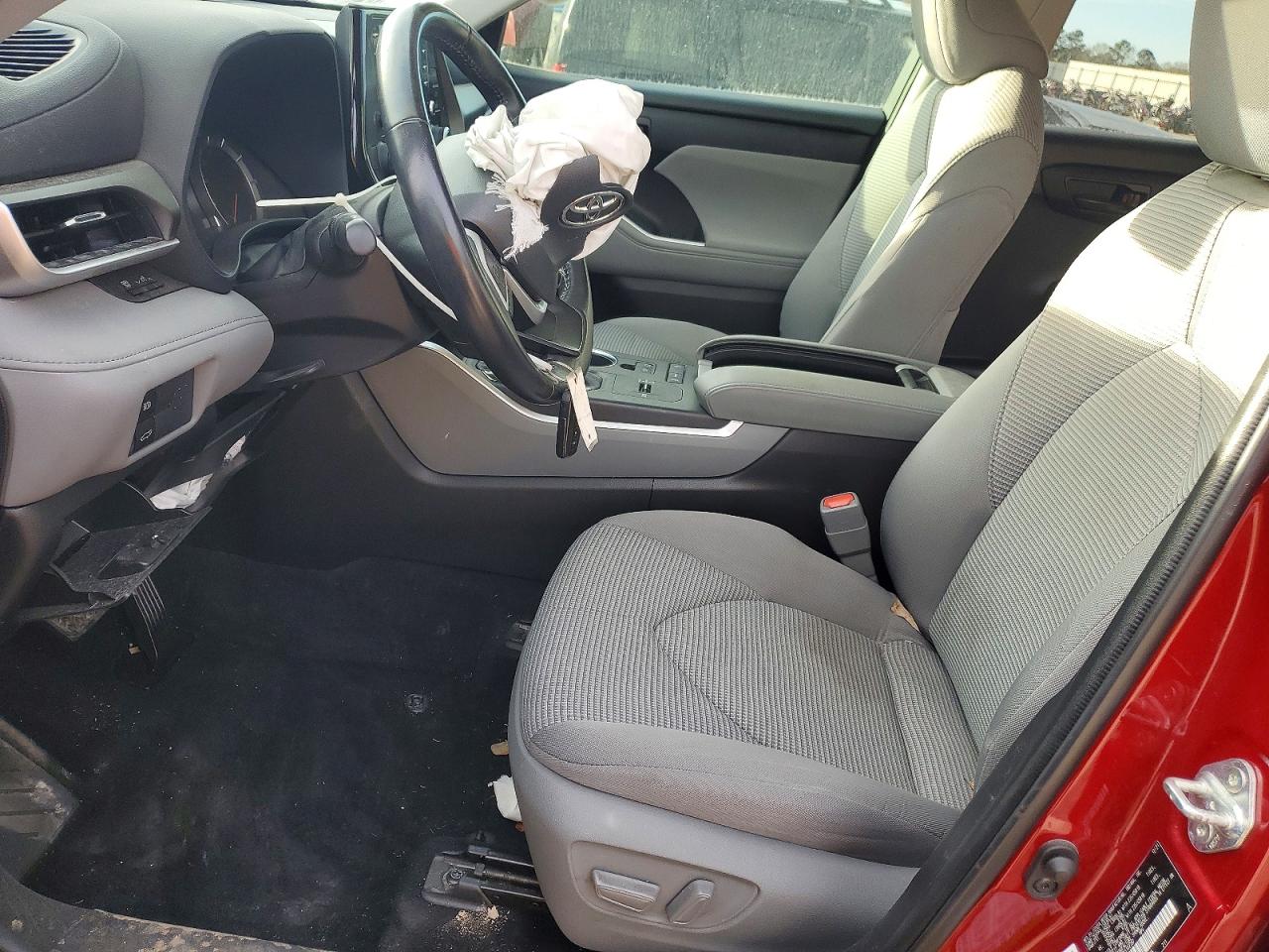 2022 TOYOTA HIGHLANDER L photo 13
