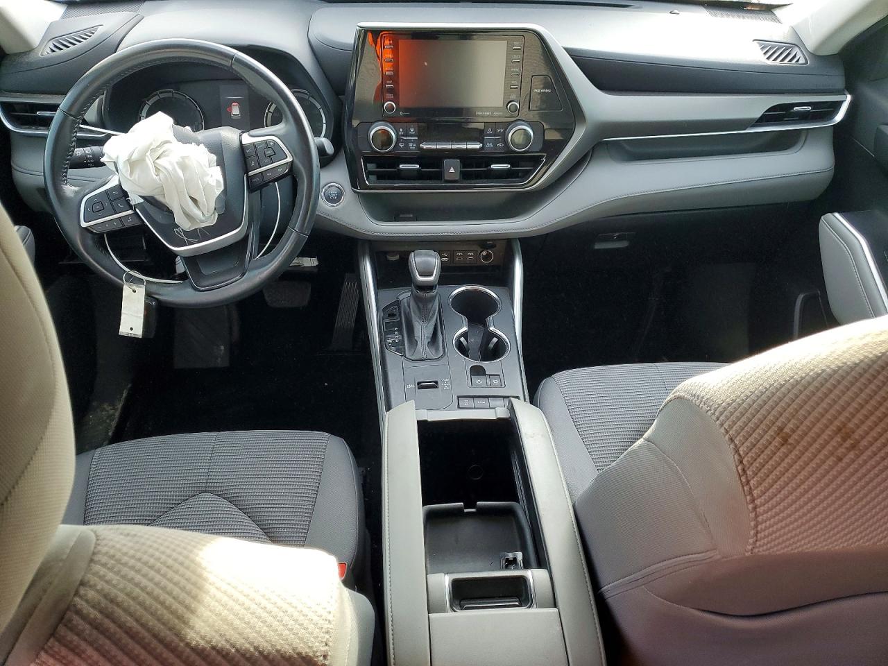 2022 TOYOTA HIGHLANDER L photo 15