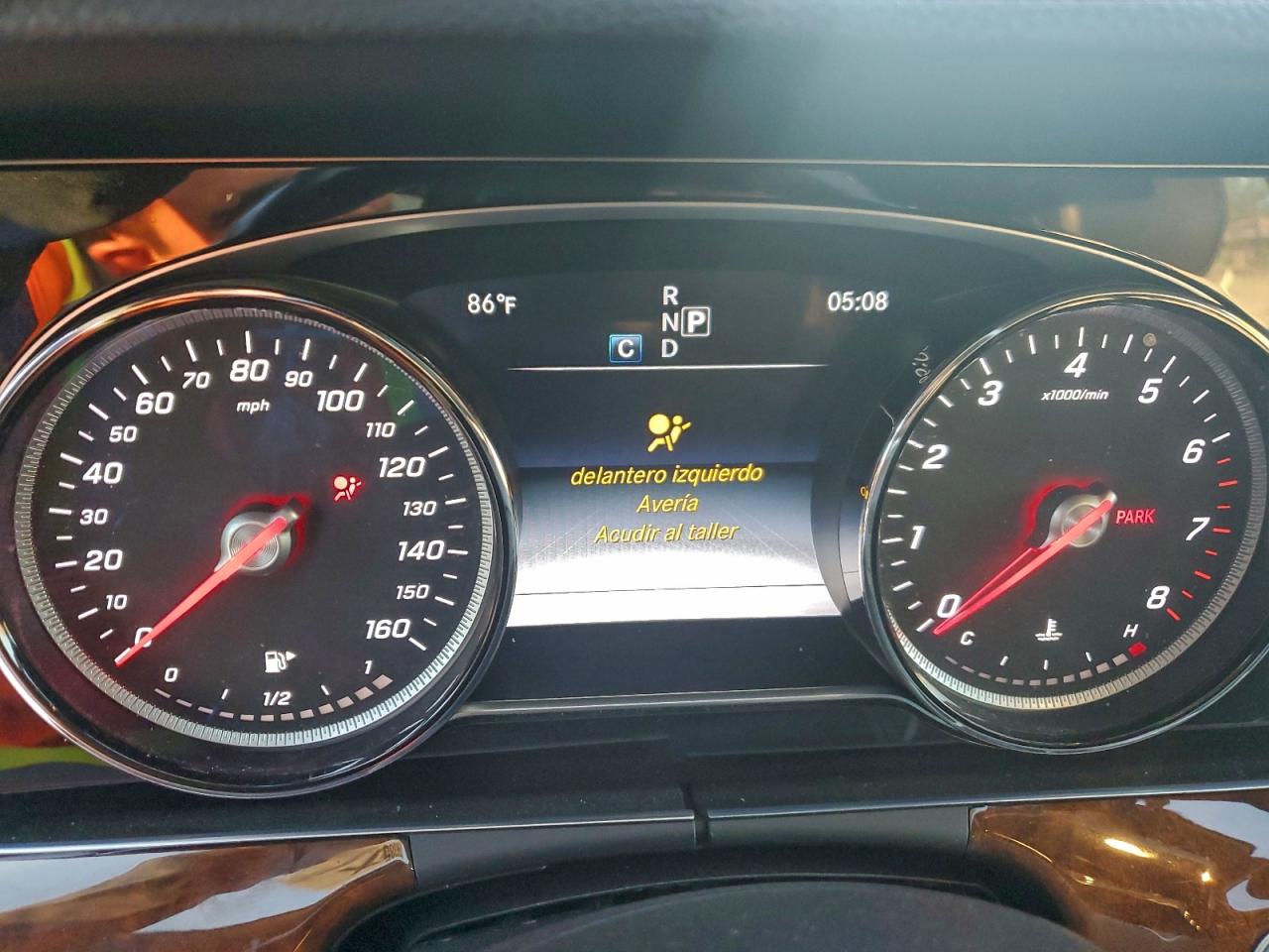 2017 MERCEDES-BENZ E 300 4MATIC photo 33