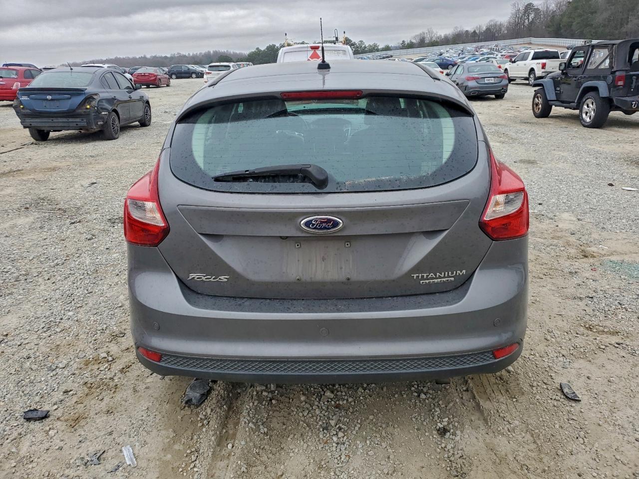 2014 FORD FOCUS TITANIUM photo 6