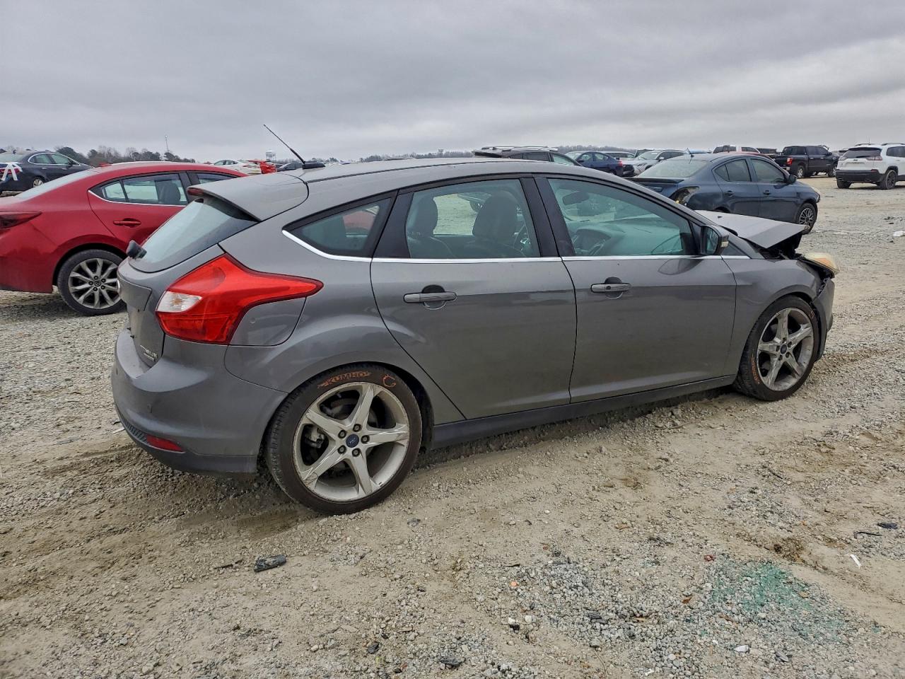 2014 FORD FOCUS TITANIUM photo 3