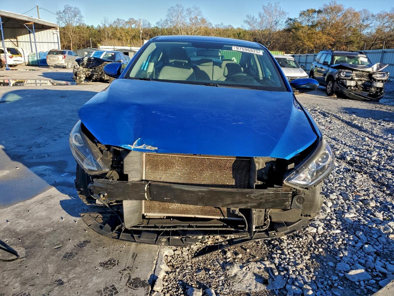 2017 HYUNDAI ELANTRA SE photo 9