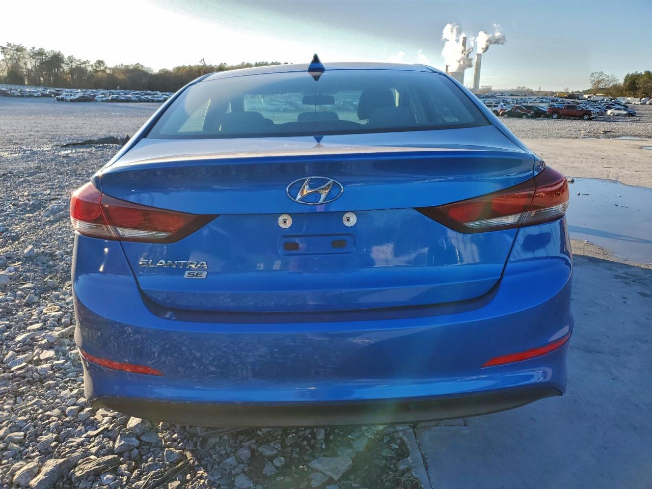 2017 HYUNDAI ELANTRA SE photo 11