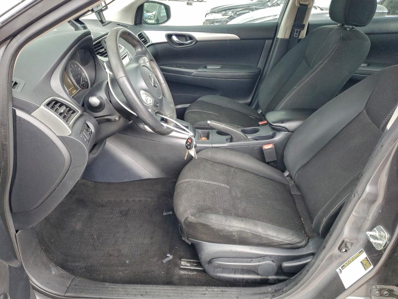 2018 NISSAN SENTRA S photo 7